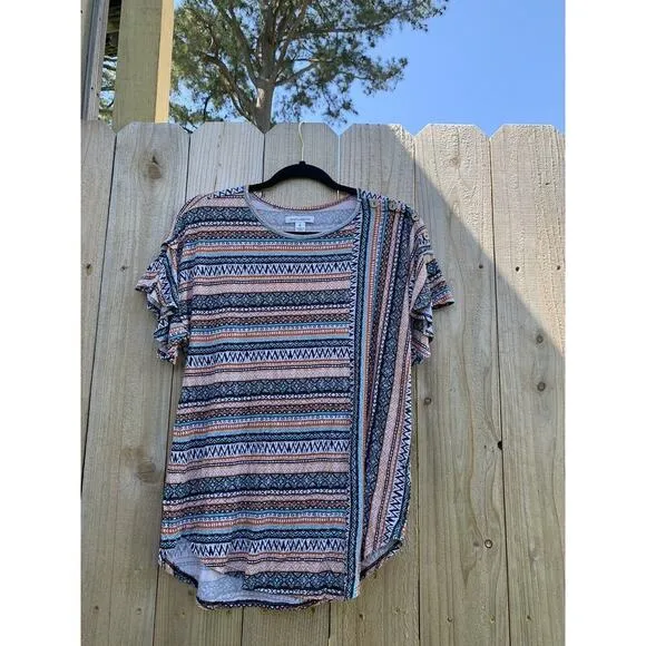 John Paul Richard‎ Women's Knit Top With Ruffle Sleeves Size Small wood button - Image 2