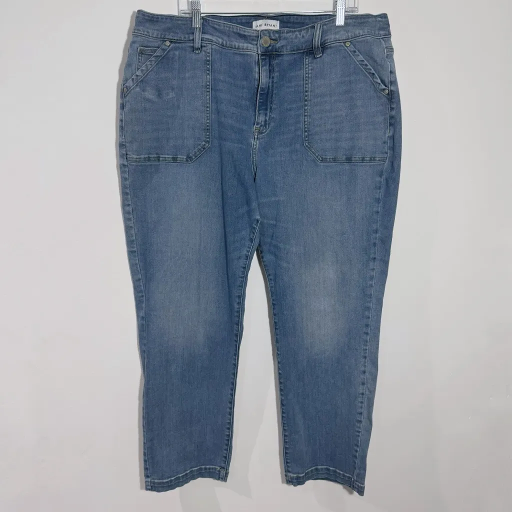 Lane Bryant Curvy Fit High-Rise Straight Jean - Light Wash Size 24‎ - Image 2