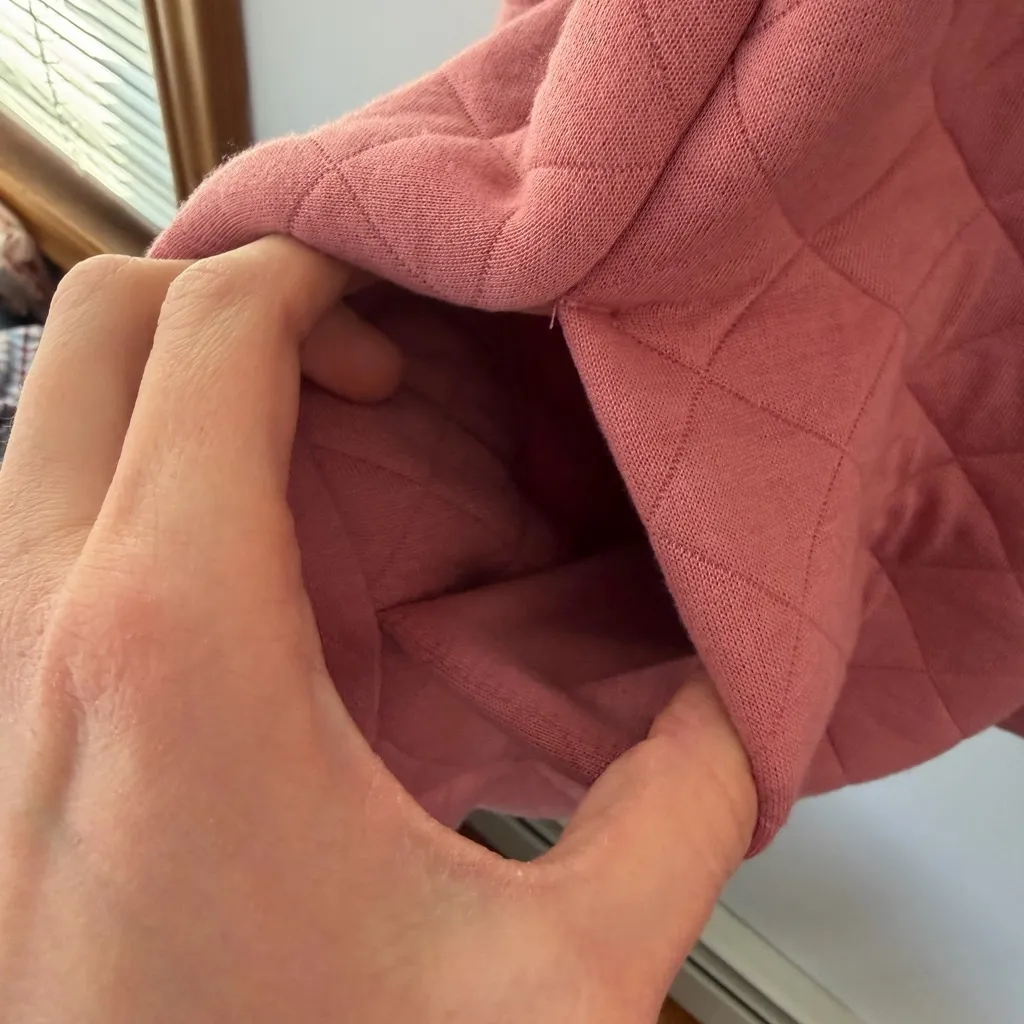 Quilted Pink Button-Up Jacket - Image 4