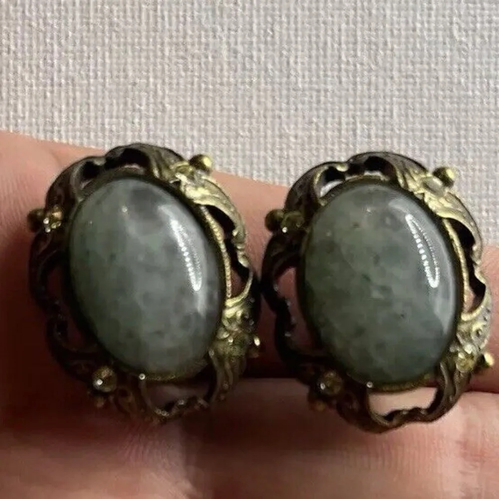 Vintage Moss Green Jade Clip On Earrings Oval Gold Tone White Stones Estate Pcs - Image 2