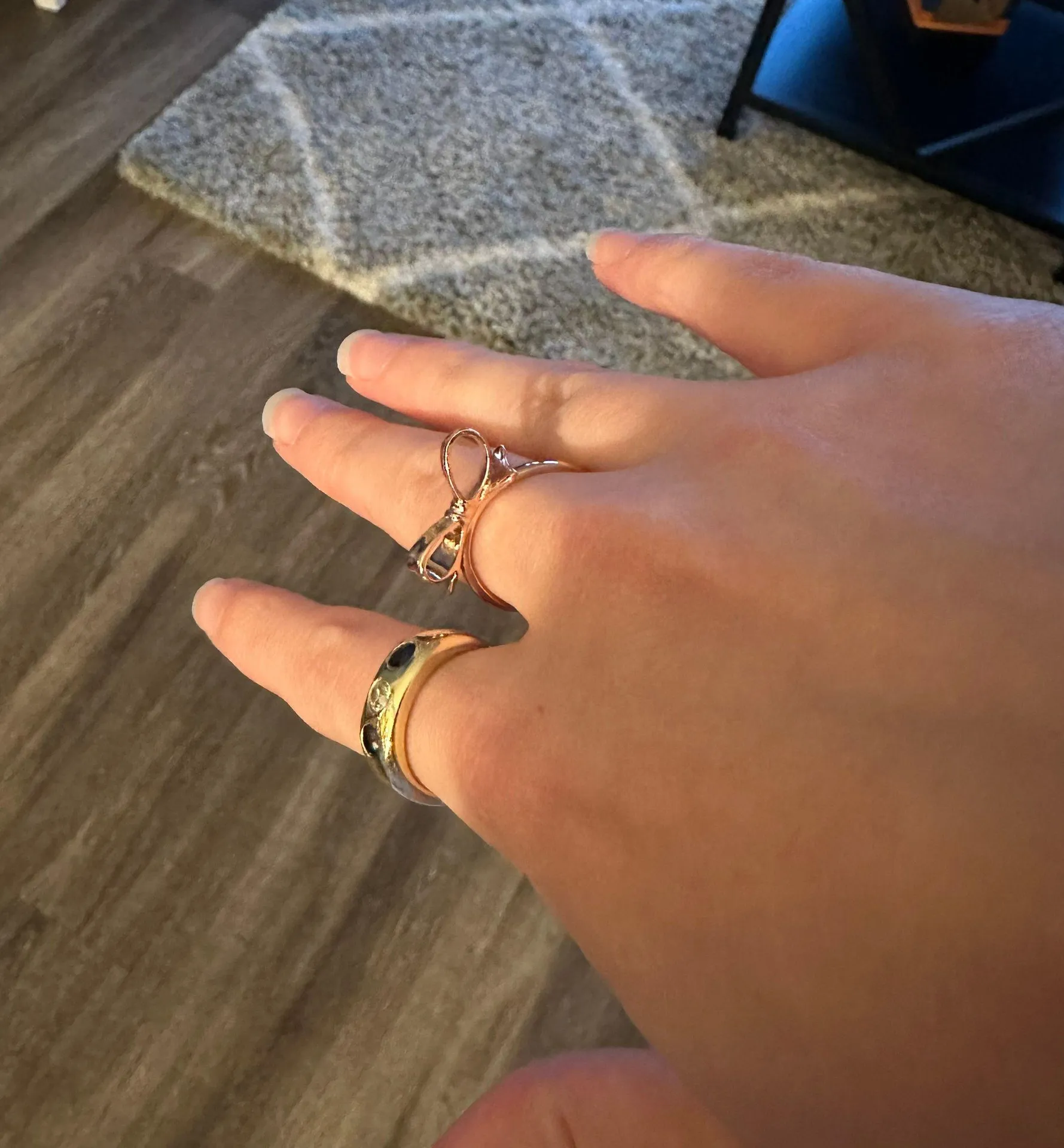 Rose Gold Bow Ring - Image 3