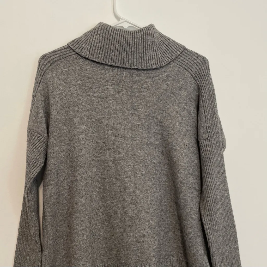 CABLE & GAUGE Cowl Neck Sweater Gray Flecked Speckled Hi-Lo Hem Tunic Sweater L - Image 13