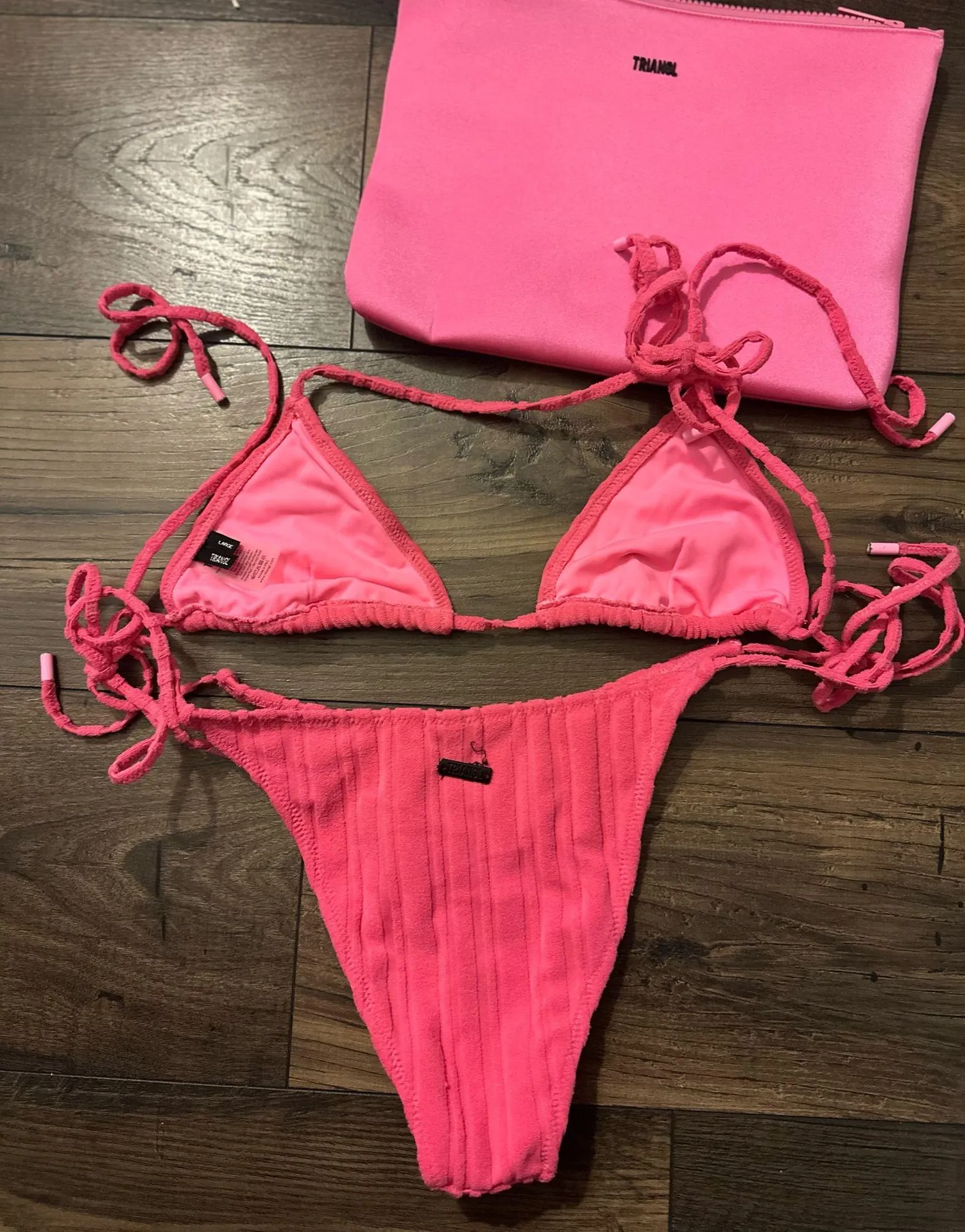 Triangl Bikini - Image 2