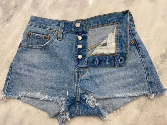 Levi’s Levi 501 Original Women’s Shorts - Image 3