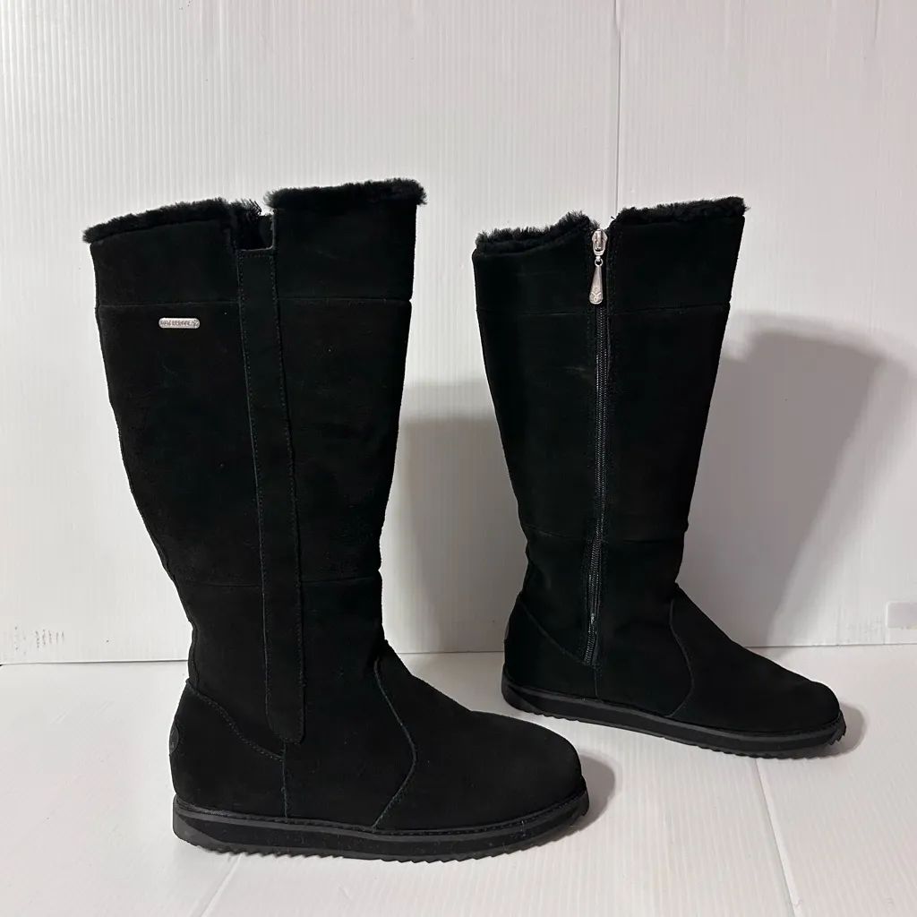 EMU Australia Moonta W11799 black suede sheepskin - Image 2