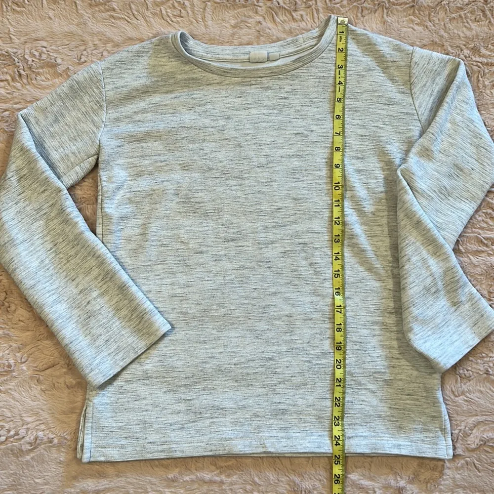 Size xs GAP sweatshirt - Image 6