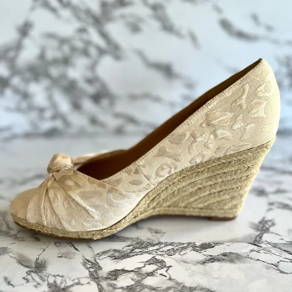 Kelly & Katie Ivala Edpadrille Wedges Beige Gold Metallic Animal Print 8.5 - Image 7