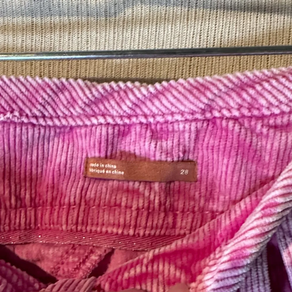 Pilcro Pink Corduroy Women's Cargo Shorts Anthropologie sz 28 - Image 3