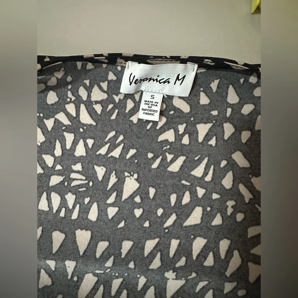 Veronica M Abstract Geometric Pattern Jumpsuit Women’s Long Sleeve Romper Size S - Image 3