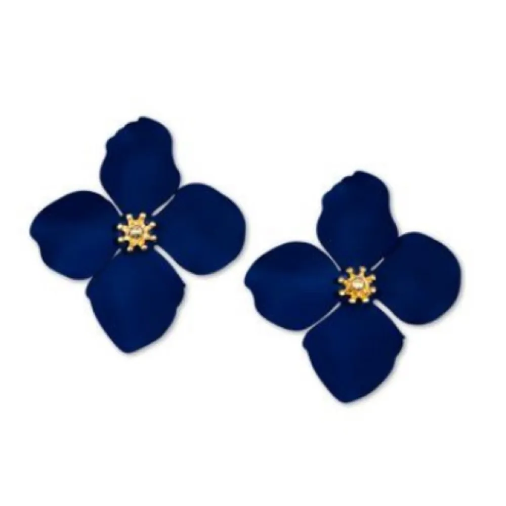 Zenzii Gold Tone Navy Painted Metal Flower Stud Earrings, New w/Tag $35 - Image 2