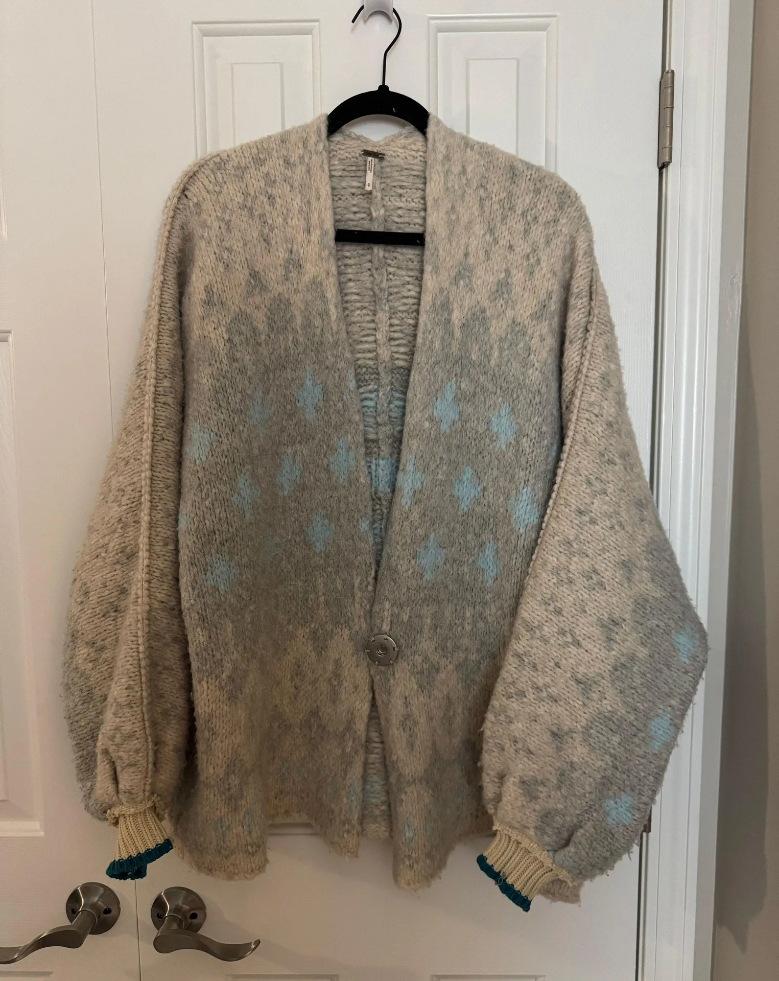 Winter Wonderland Cardigan Sweater - Image 3
