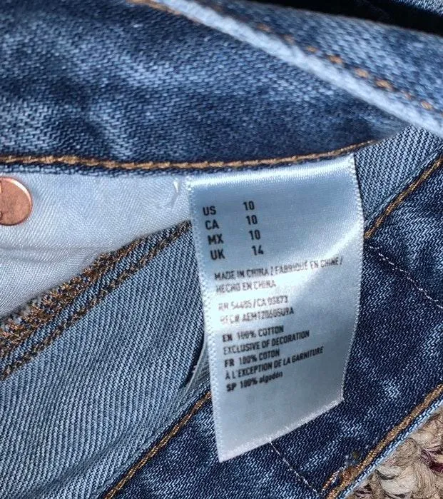 American Eagle Outfitters Shorts - Image 2