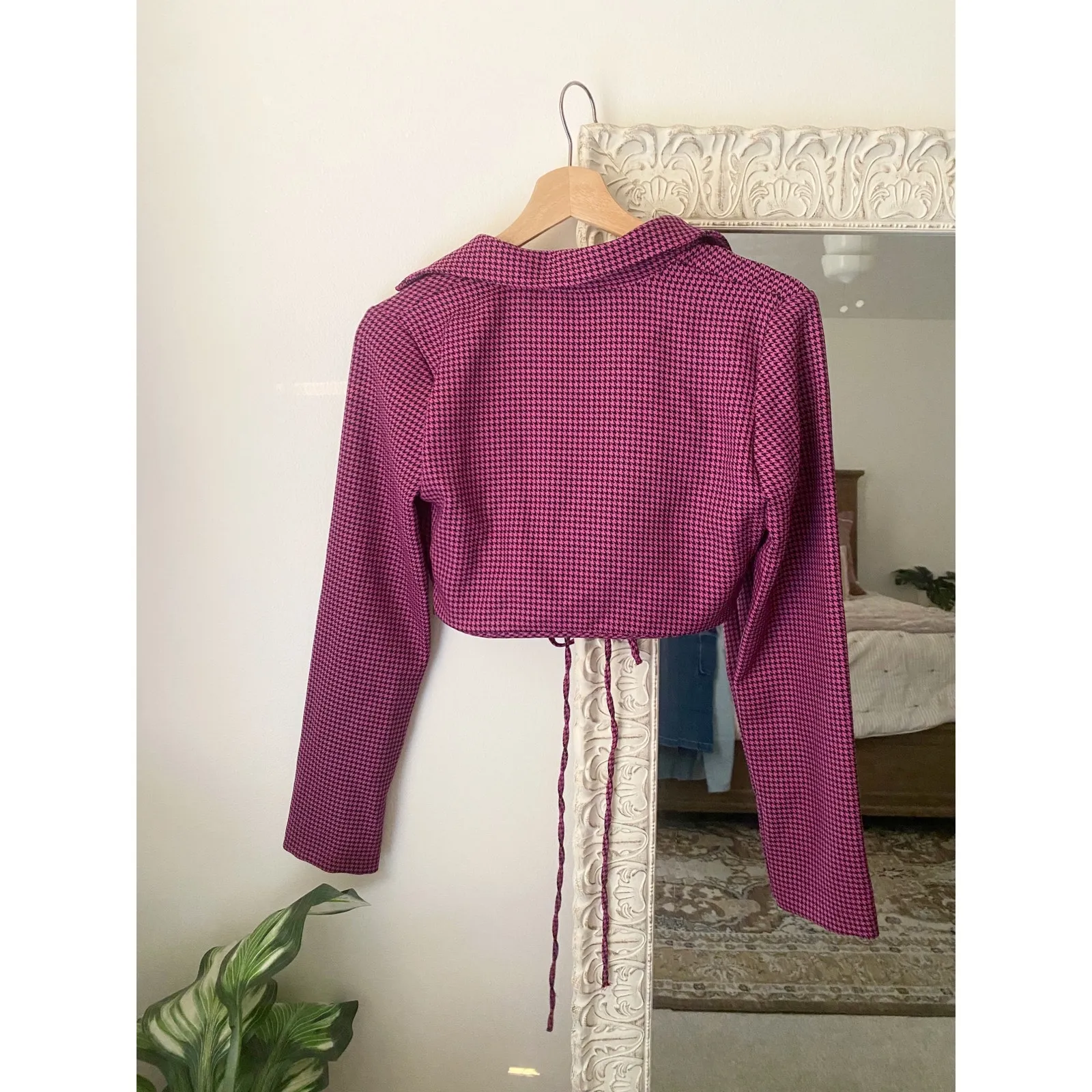 Zara Houndstooth Tie Waist Cropped Top - Image 11