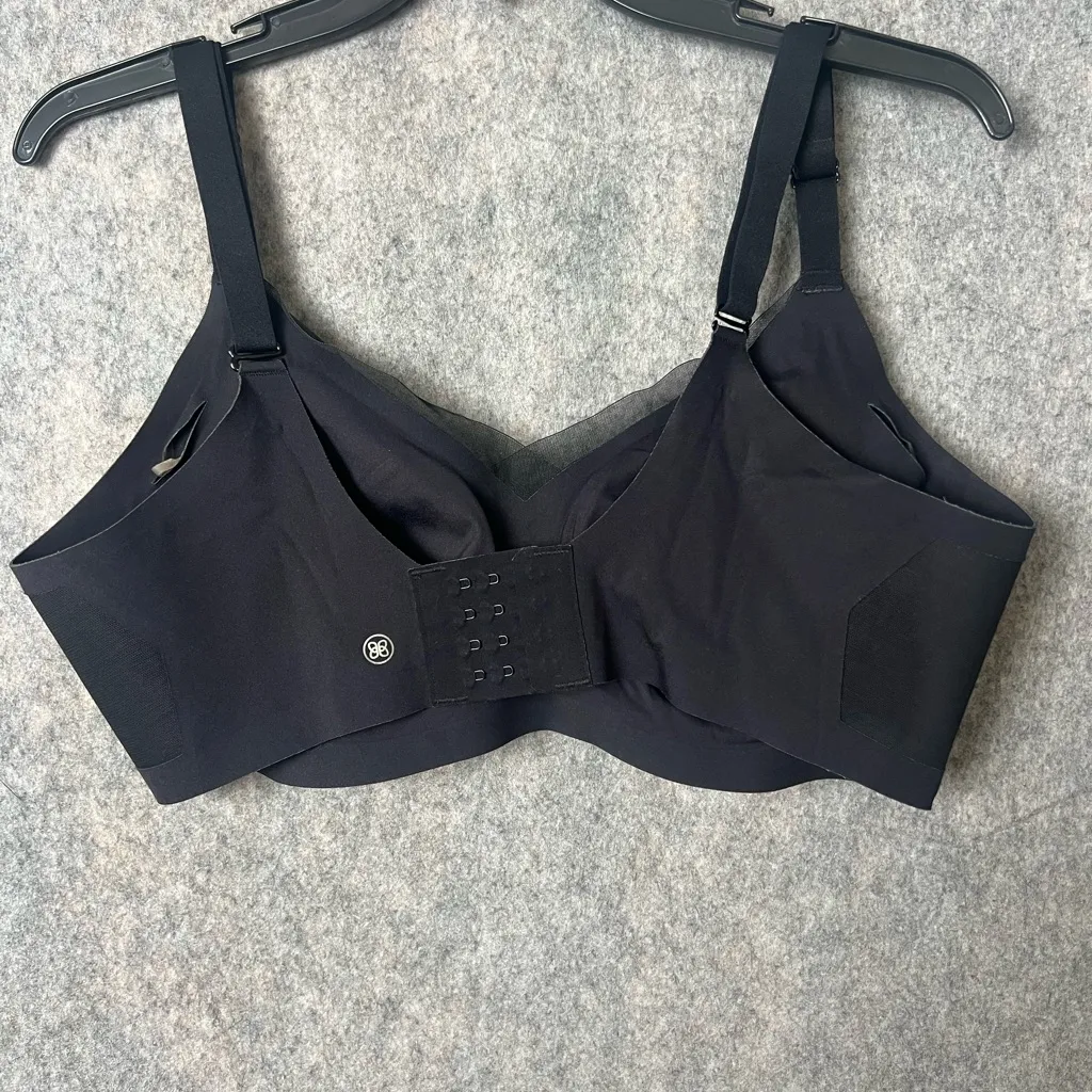 Honeylove Woman Size 1X Classic Black lace trim Bra - Image 5