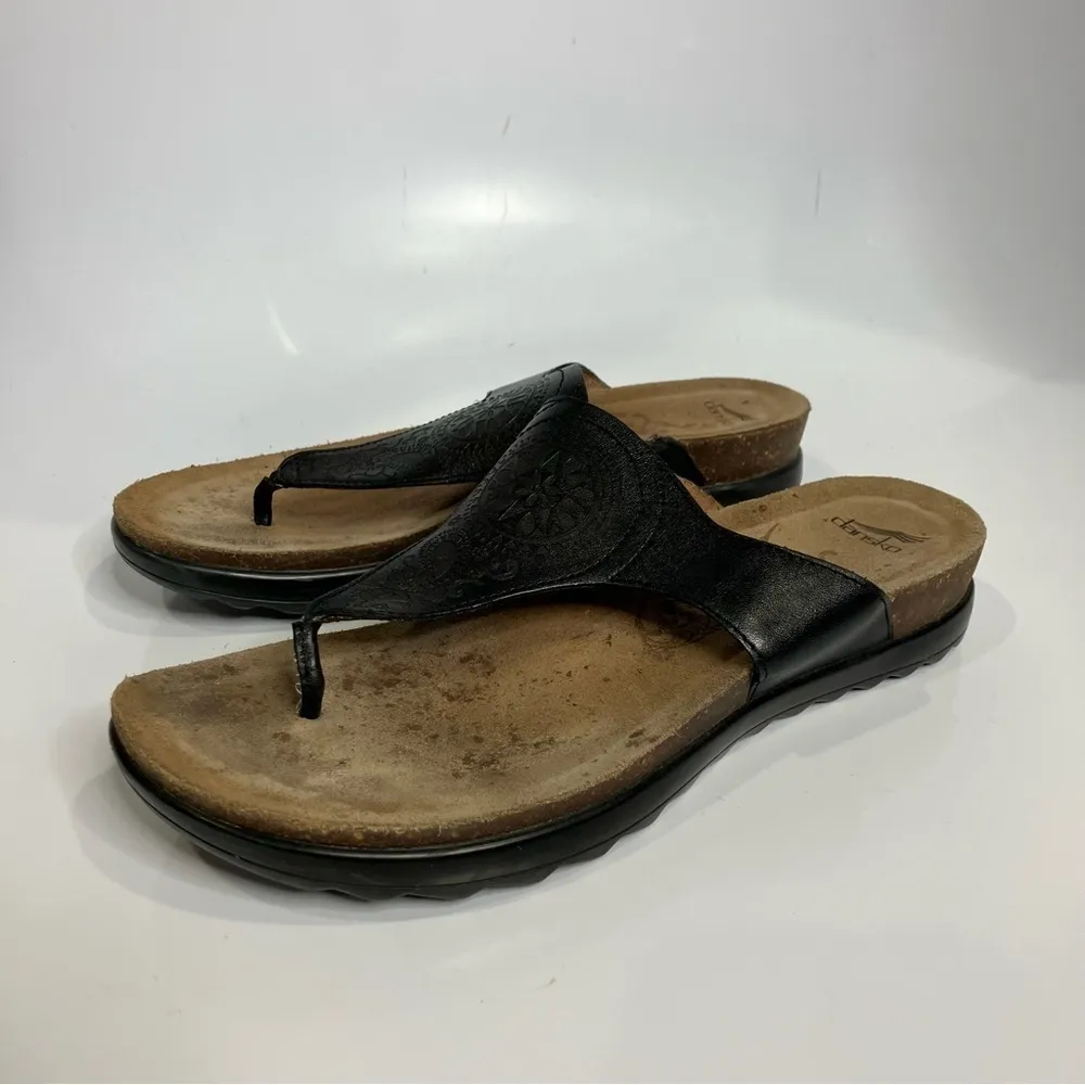 Dansko Priya black leather flip flop‎ sandals size 39 - Image 3