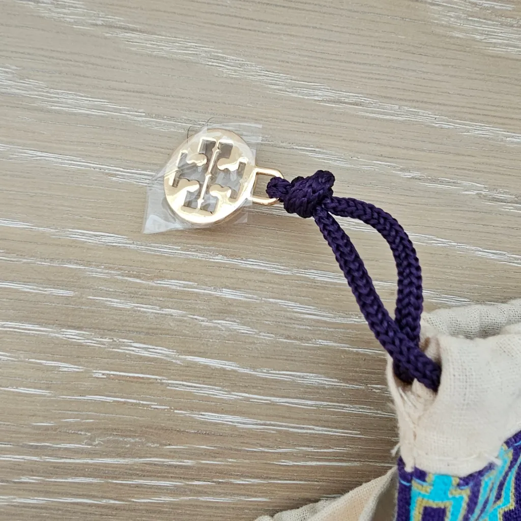 Tory Burch Large Dust Bag 23" X 22" New - Image 2