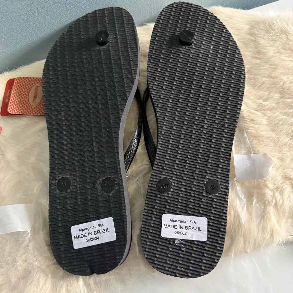 Disney Parks Havaianas Minnie Mouse Flip Flops - Image 6