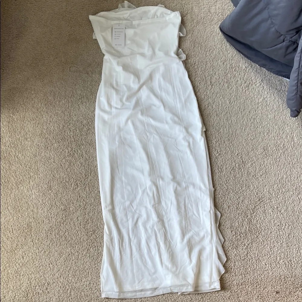 Amazon White Strapless Dress - Image 5