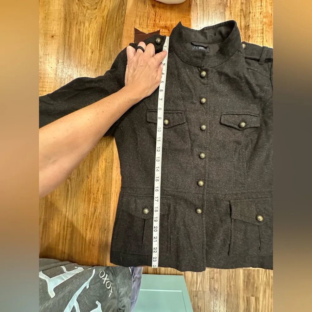 H&M Black Utility Jacket with Structured Stand Collar - Image 8