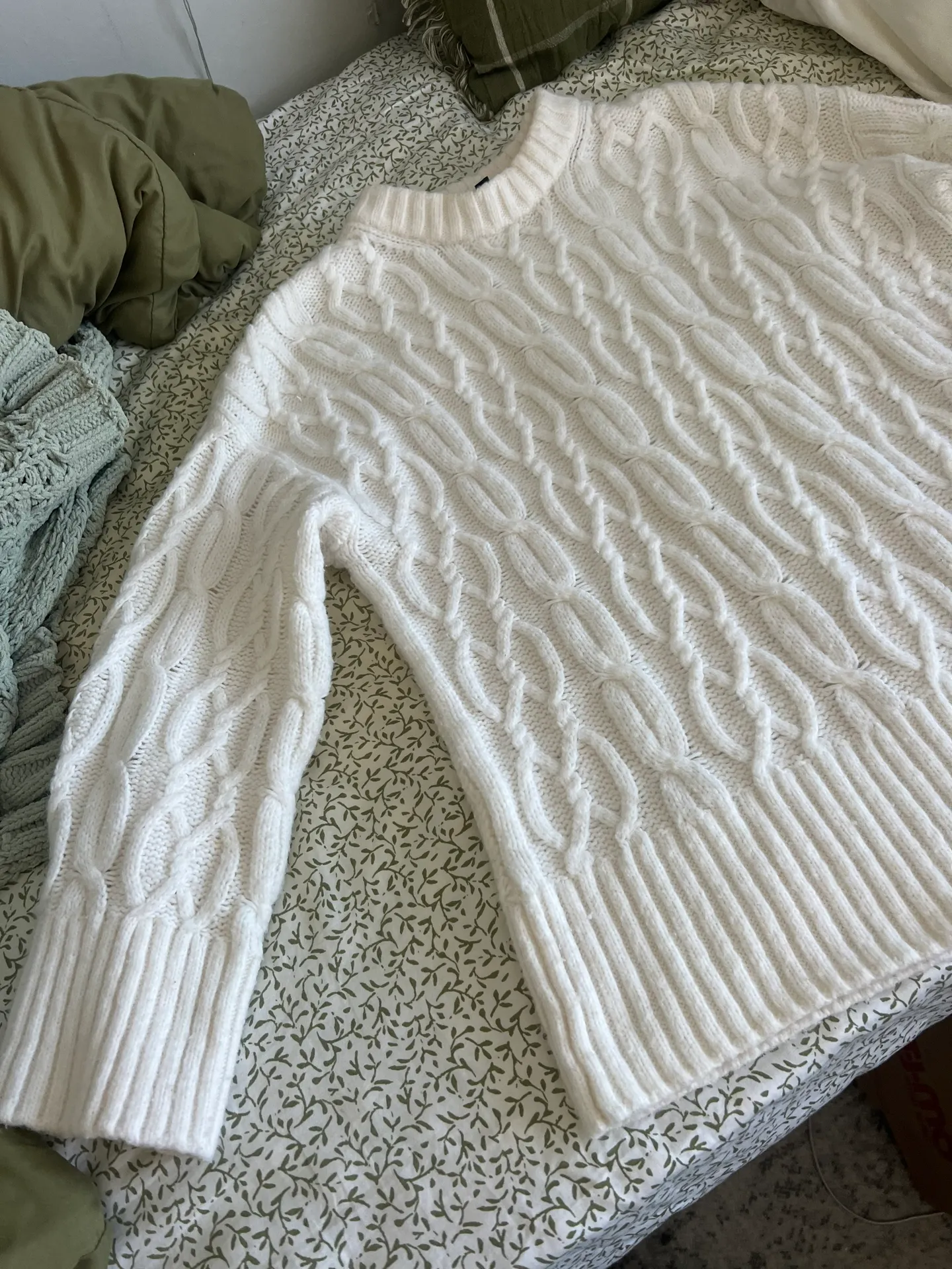 White  Cable Knit Crewneck Sweater - Image 3