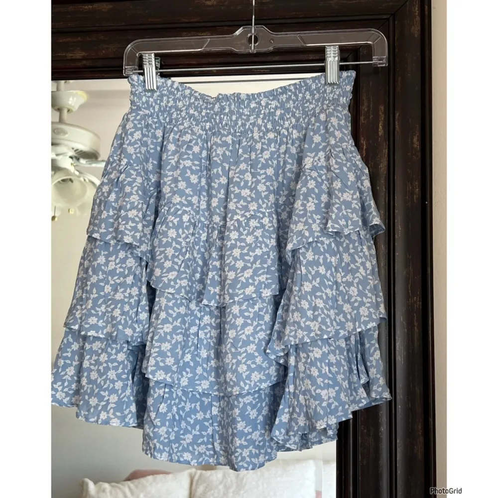 Kivari Floral Mini Skirt - Image 2