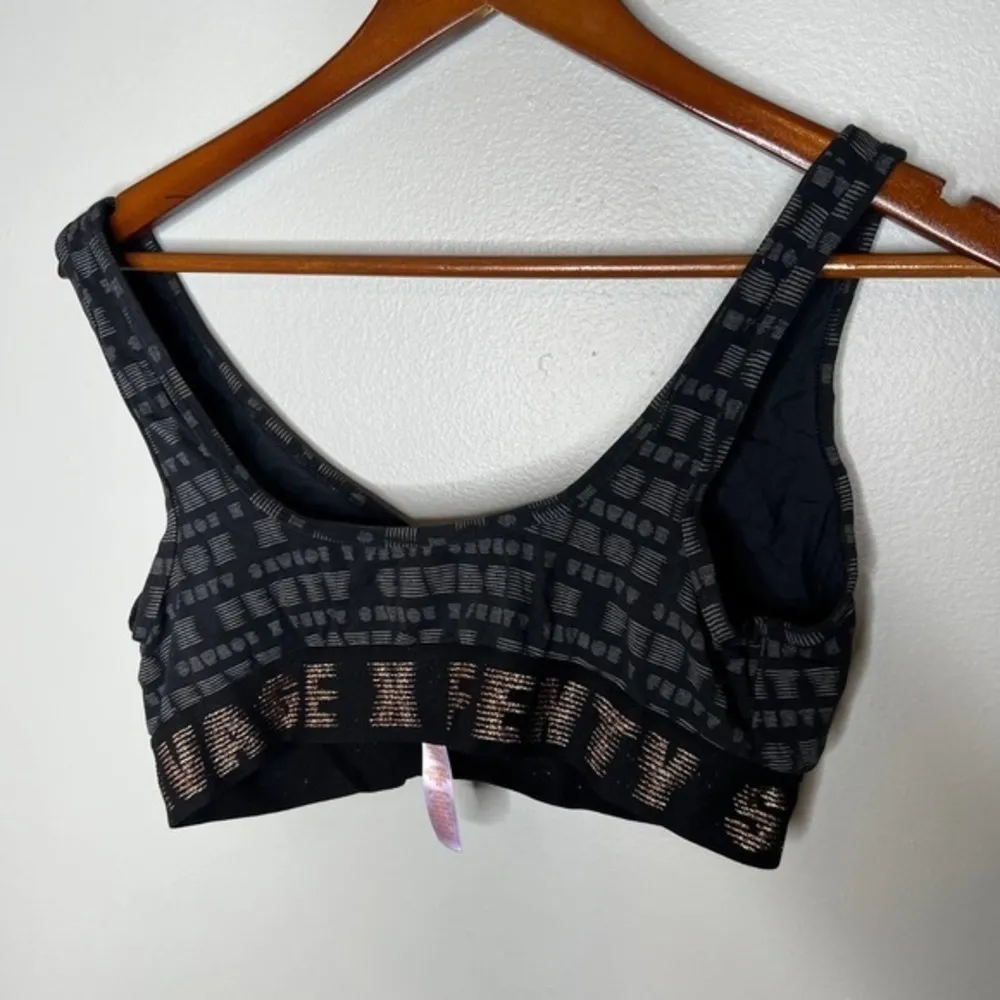 SAVAGE X FENTY Sport Bra Black with Glitter Monogram Band Women's plus Size 1X - Image 6