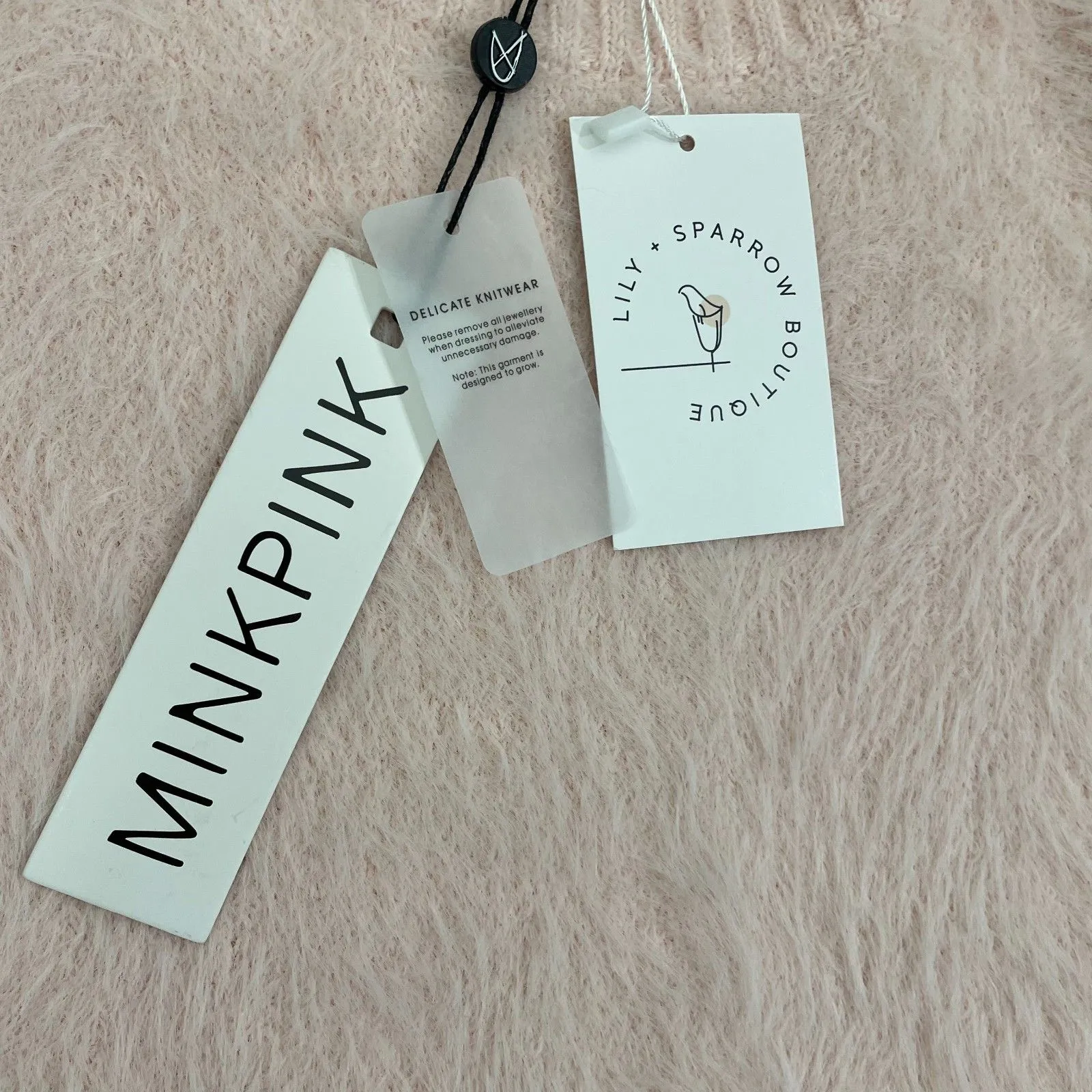 NWT Mink Pink Millie Fluffy Knit Tee Women L Blush Pink Short Sleeve Sweater - Image 5