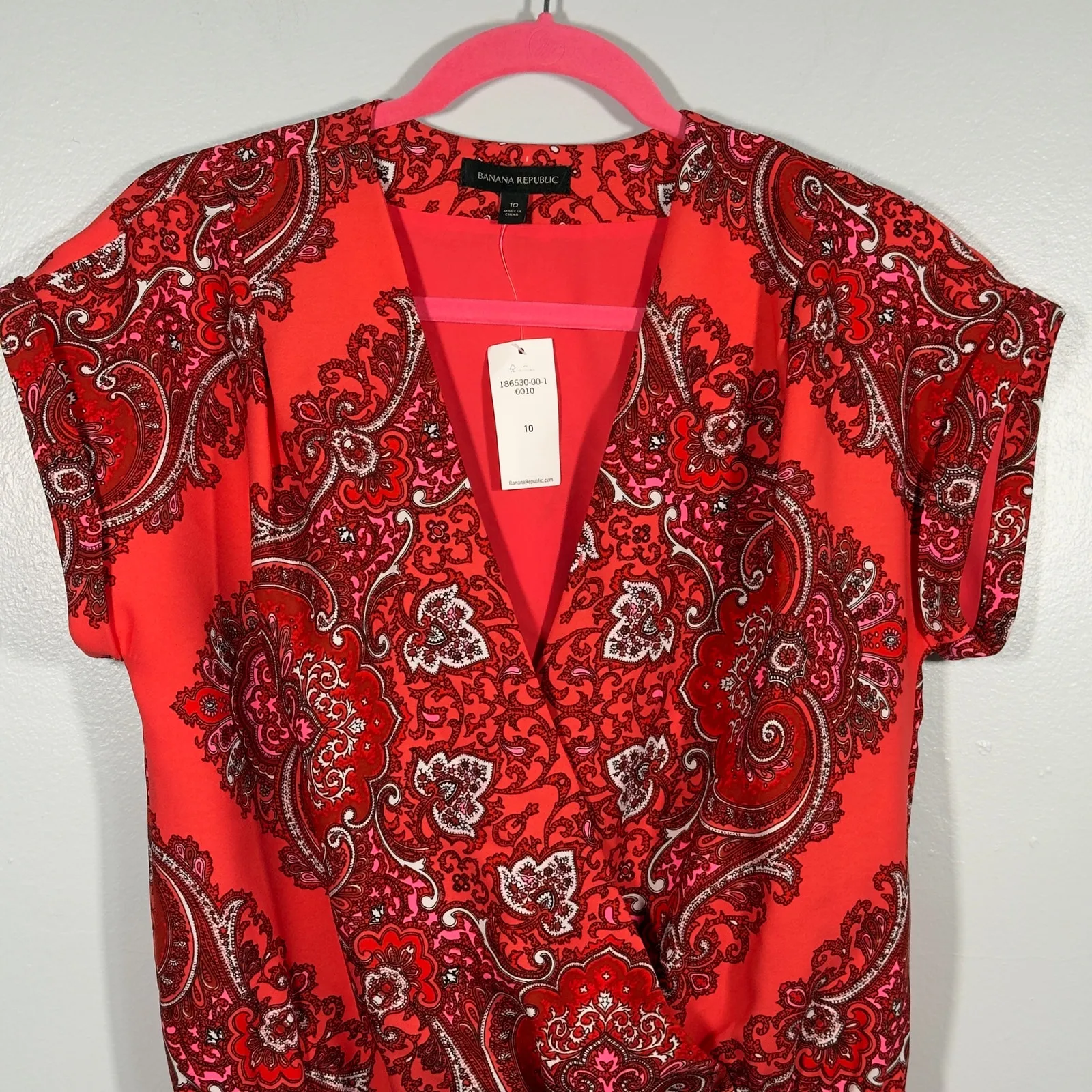 Red Paisley Resort Romper Boho Vacation V-Neck Size 10 NWT - Image 4