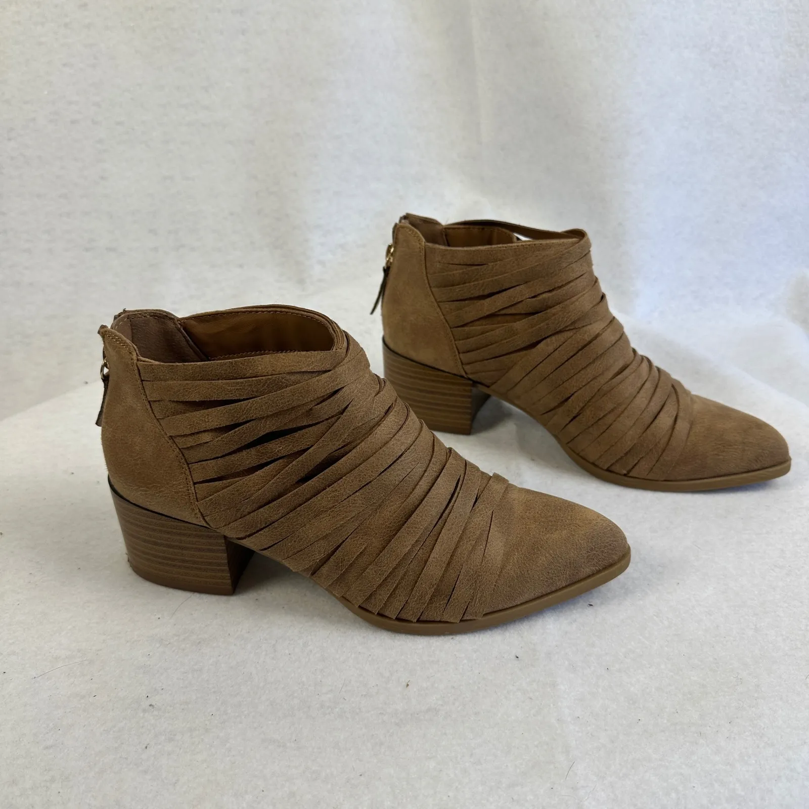 Fergie Fergalicious Tan Strappy Block Heel Ankle Boots Women 6.5 Moto Fringe‎ Brown - Image 3