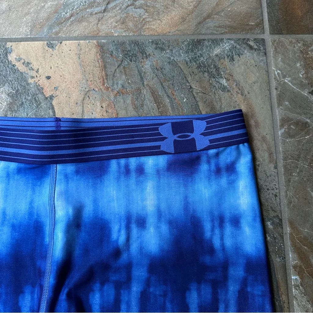 Under Armour Compression Shorts Women’s Sixe XL Blue Tie Dye HeatGear - Image 3