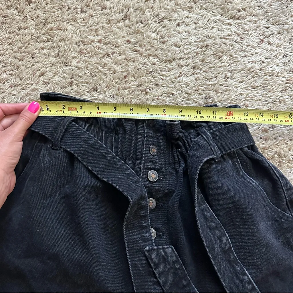Forever 21 Black Denim Button Fly Paper Bag Tie Denim Shorts Size 29/8 Cotton - Image 2