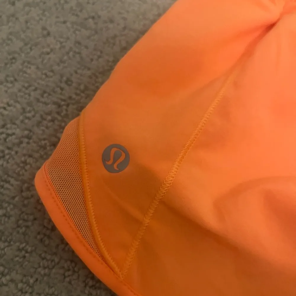 hotty hot shorts LR 2.5 inch!! Color orange size 4!! - Image 5