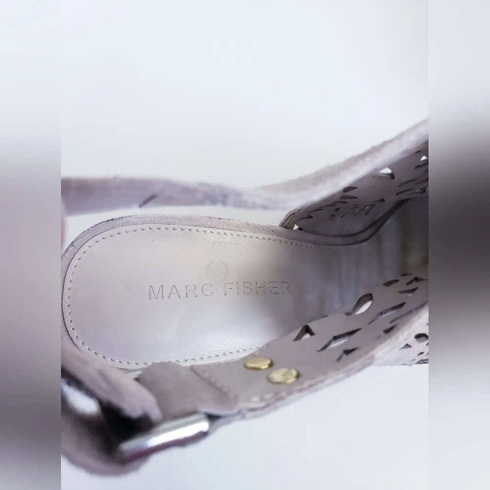 Marc Fisher Harlea Wedge Sandals Perforated - Image 6