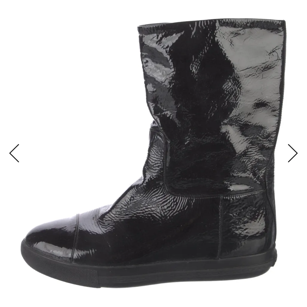 Miu Miu Shiny Black patent calf leather boots size 39.5 - Image 14