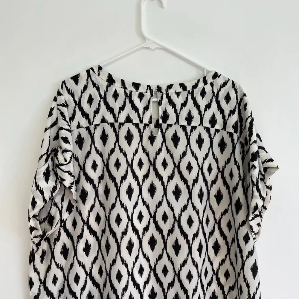VIOLET CLAIRE Plus Size White ish Black Ikat Boho Short Dolman Sleeve Blouse Top - Image 13