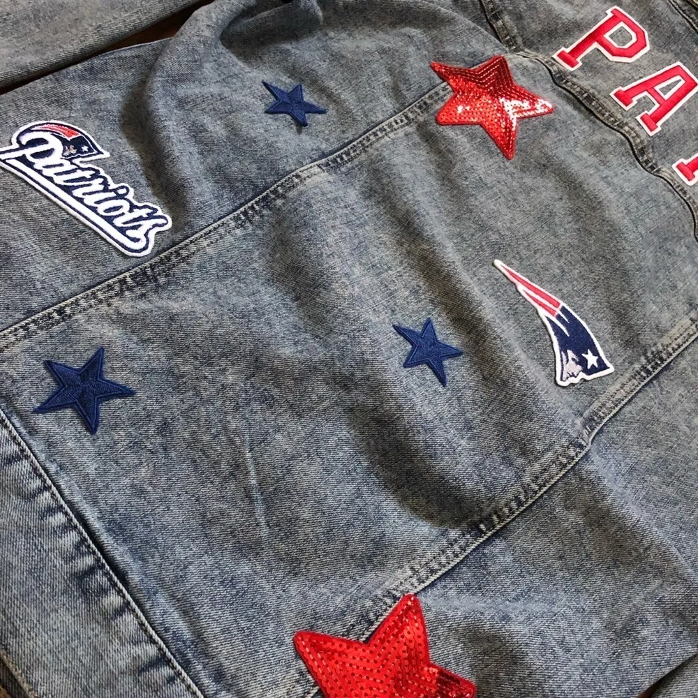 New England Patriots Denim Jacket Blue Size M - Image 3