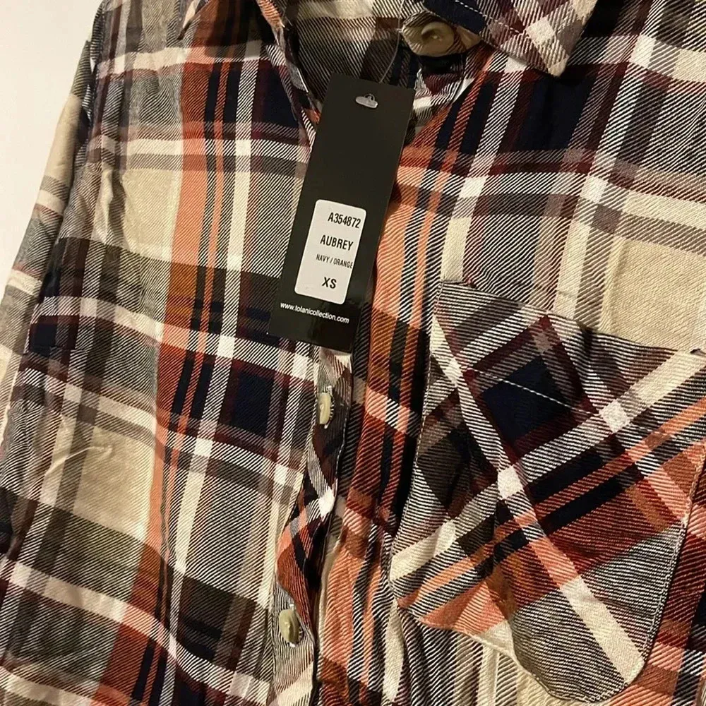 Tolani Collection Plaid Top w/ Printed Velvet Back Navy/Orange Xs NWT - Image 4