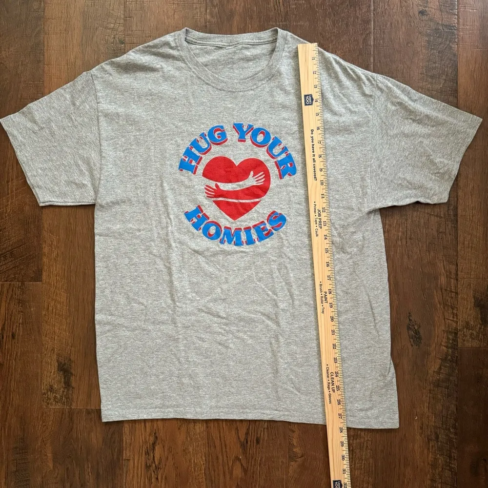 FRUIT OF THE LOOM “Hug Your Homies” tee shirt, size L* - Image 5