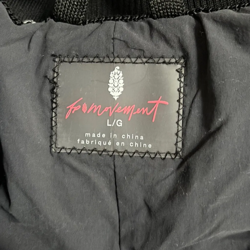 Free People Movement Tricked Out Trek Lightweight Black Puffer Size Large NWT Brown - Image 5