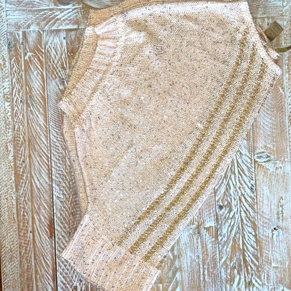 ✨BKE Gorgeous Gold Sweater✨~med - Image 3