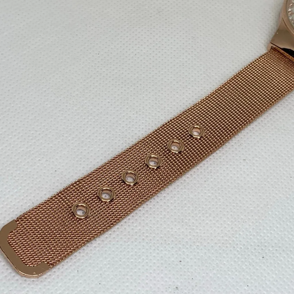 Women’s rose gold tone watch 35mm round case quartz analog mesh band running - Image 5