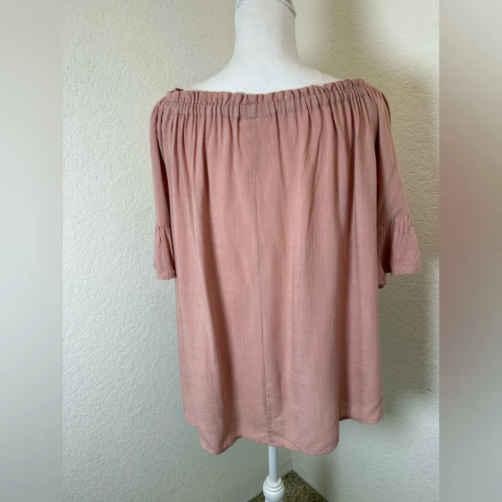 PPLA ‎ Off Shoulder Blouse Medium - Image 4