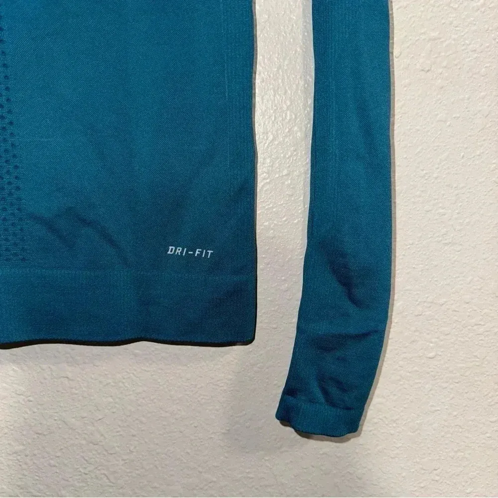 Nike Longsleeve Running Compression Half Zip XS - Image 5