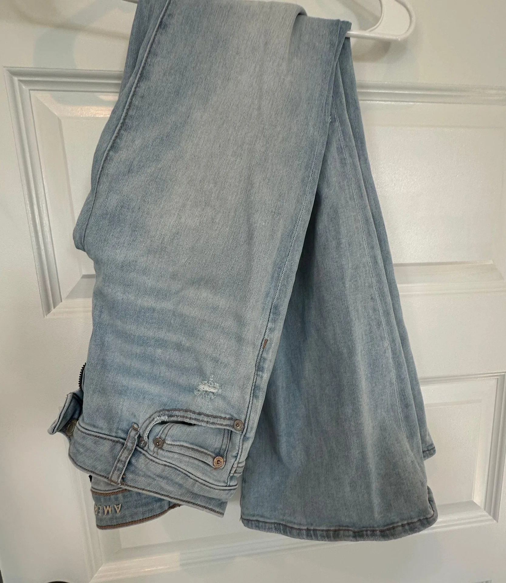 Outfitters Flare Jeans - Image 3