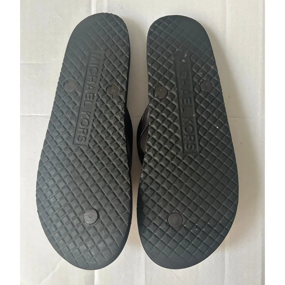 MK  Brown flip flops Sandals womens Size 10 - Image 4