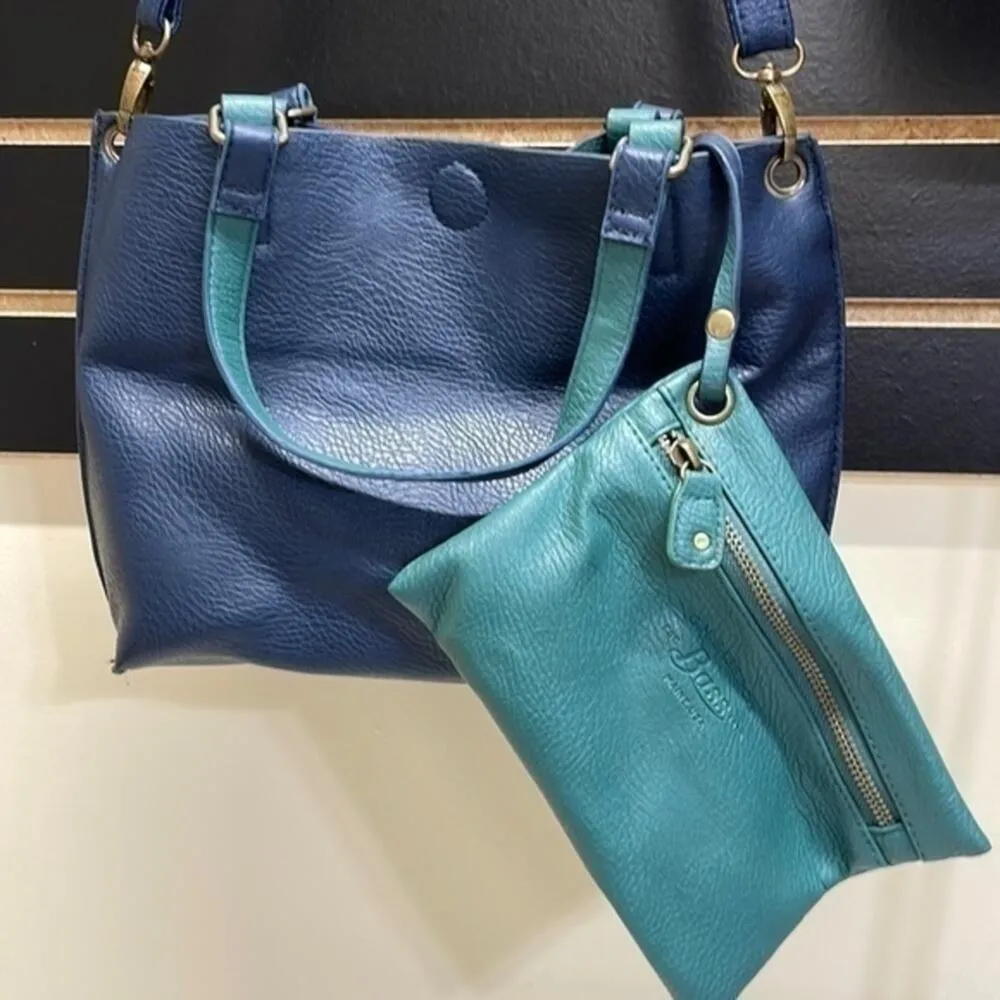 G.H. Bass & Co. Vegan Leather Purse and Zipper pouch reversible 90s bag Blue - Image 4