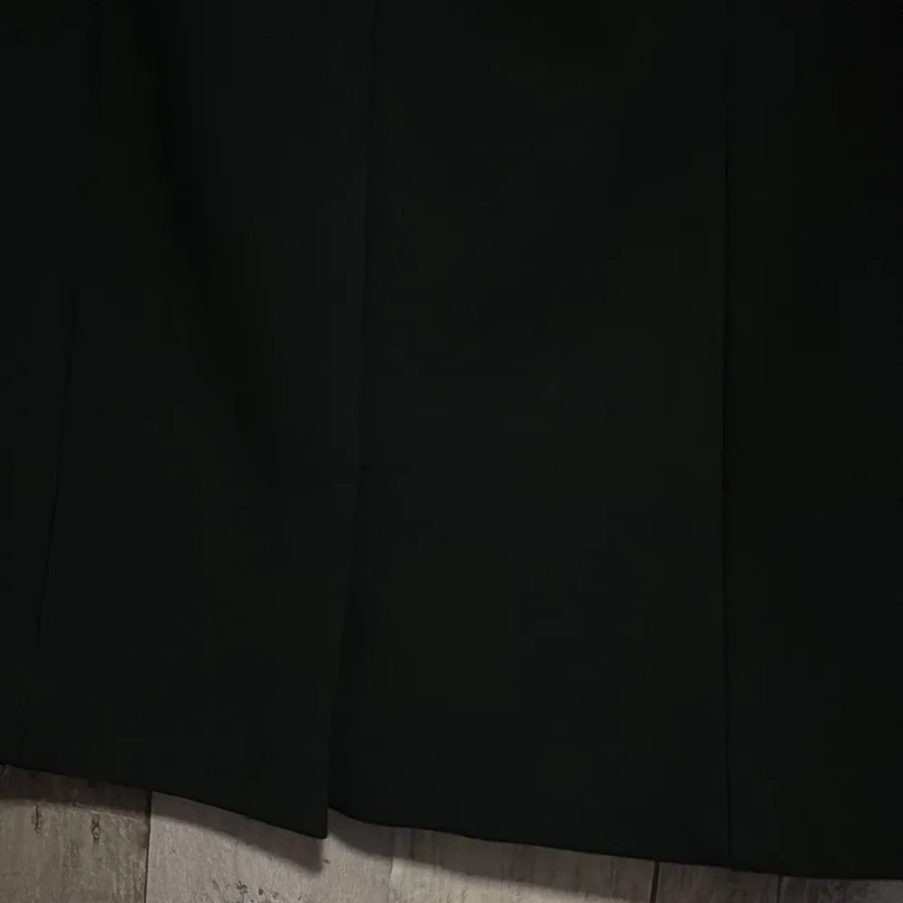 Talbots Black Pencil Skirt size 2P - Image 3