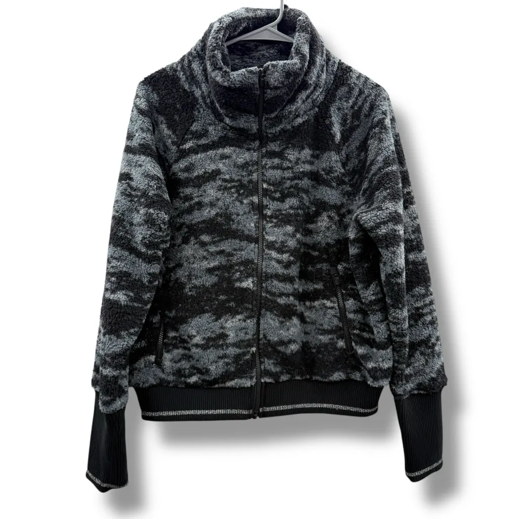 Athleta Tugga Sherpa‎ Full Zip Jacket Women’s Size Large Fog Camo Black Gray - Image 3