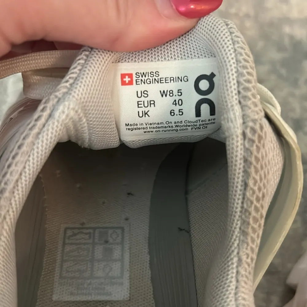 on cloud  (cloudswift) - Image 4