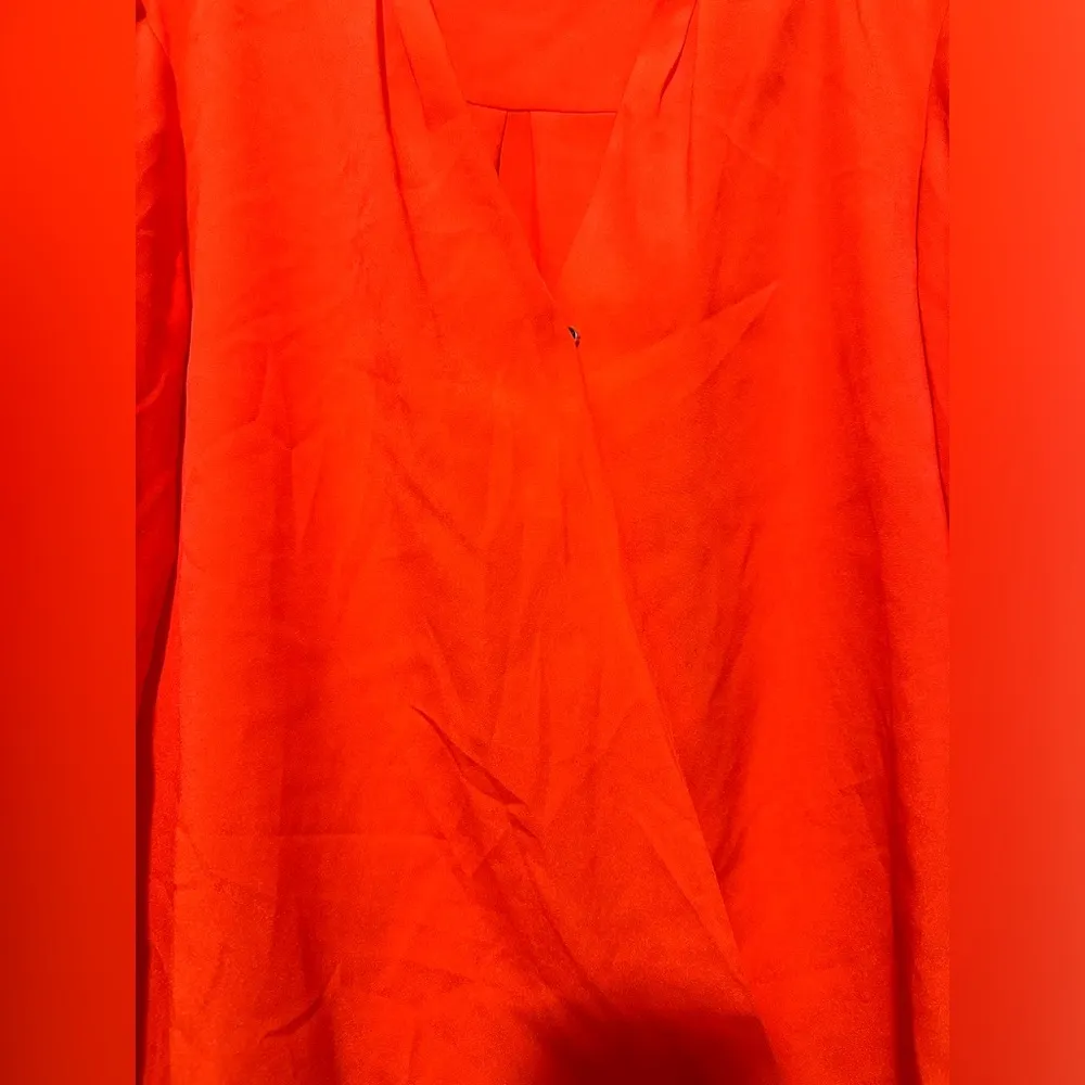 Gianni Bini neon orange long sleeve blouse size M - Image 2
